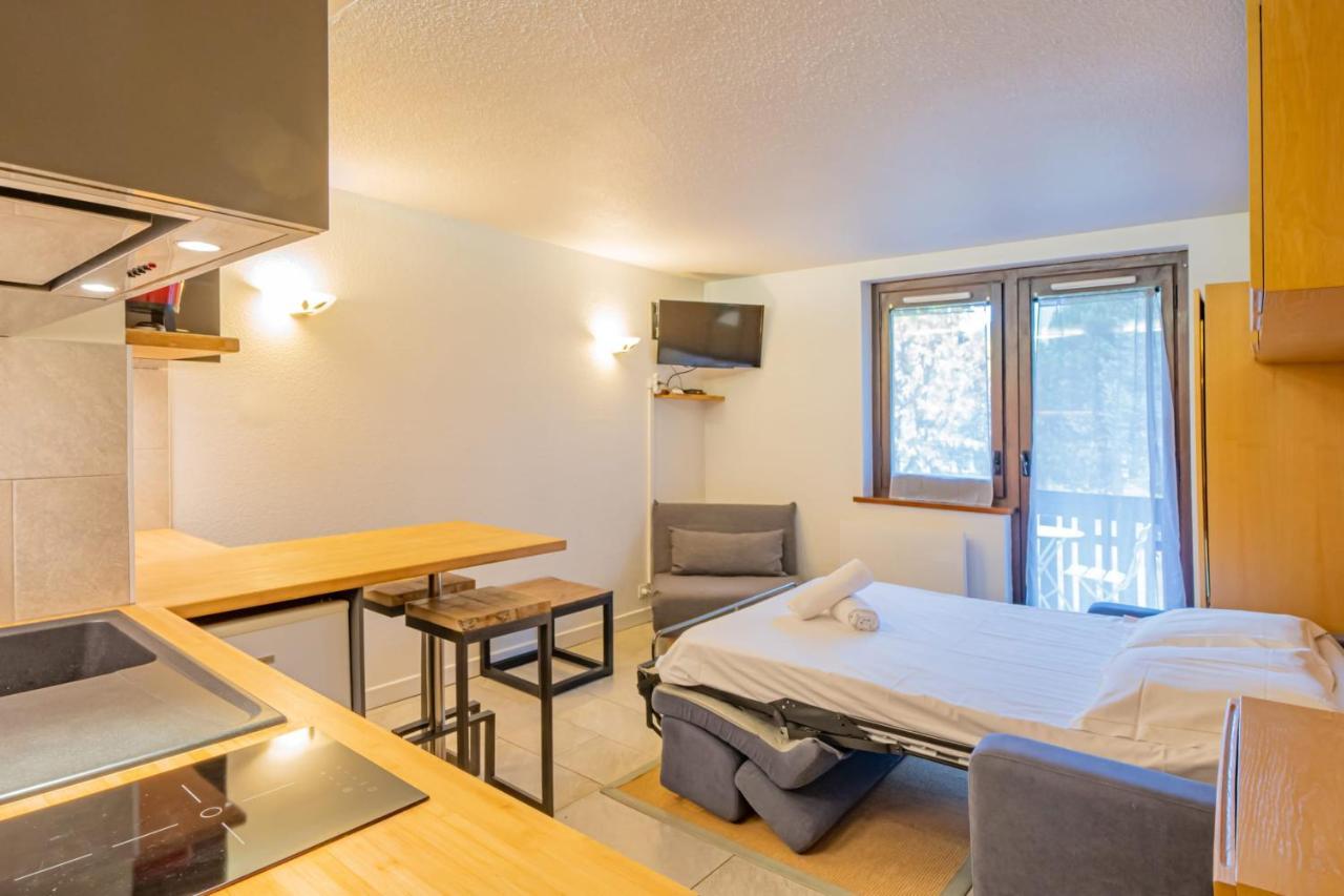 Little Nest- Peaceful With Breathtaking View Of Mont-Blanc Apartment Chamonix ภายนอก รูปภาพ